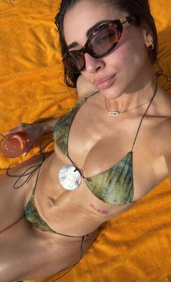 Full leaked Amaliaa t private onlyfans photo