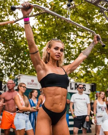 Full leaked Amanda essen page private photo
