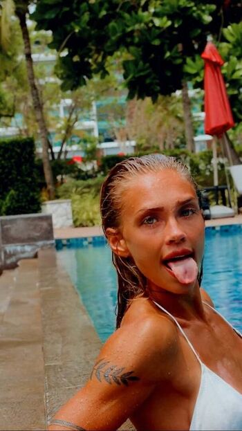 Full leaked Amanda essen page private photo