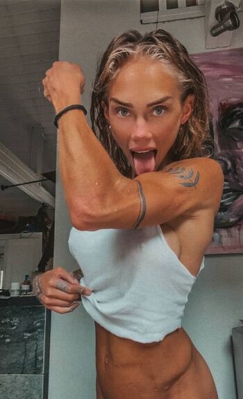 Full leaked Amanda essen page private photo