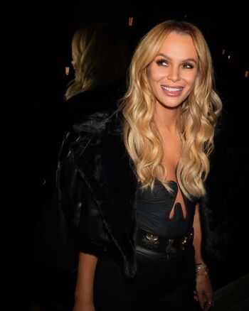 Full leaked Amanda holden  page private onlyfans photo