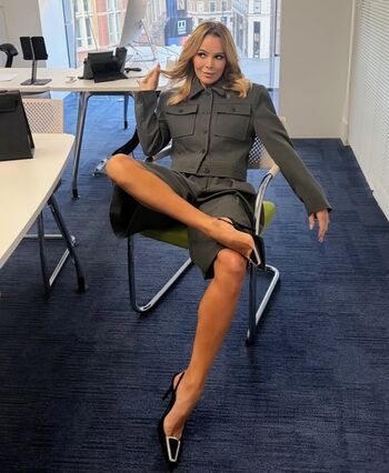 Full leaked Amanda holden  page private onlyfans photo