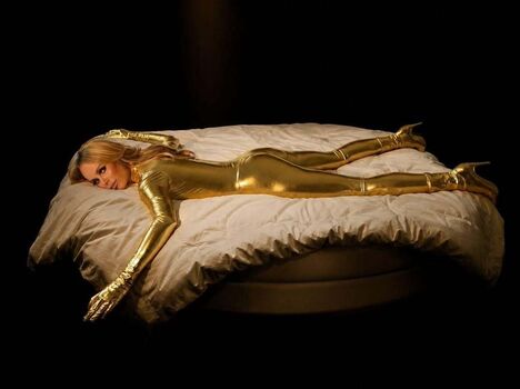 Full leaked Amanda holden  page private photo
