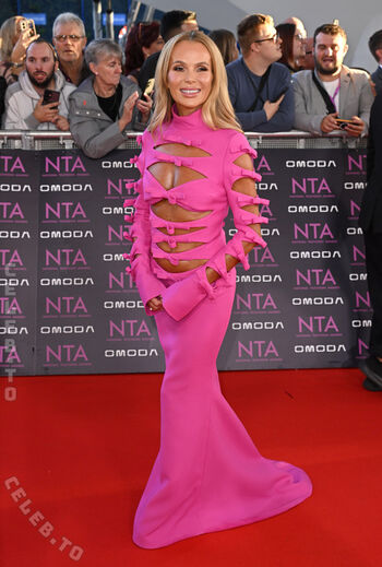 Full leaked Amanda holden private photo