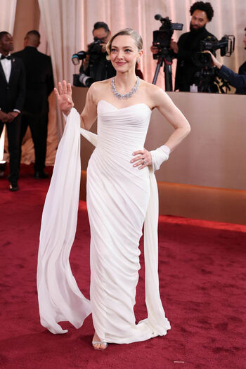 Full leaked Amanda seyfried  page private onlyfans photo