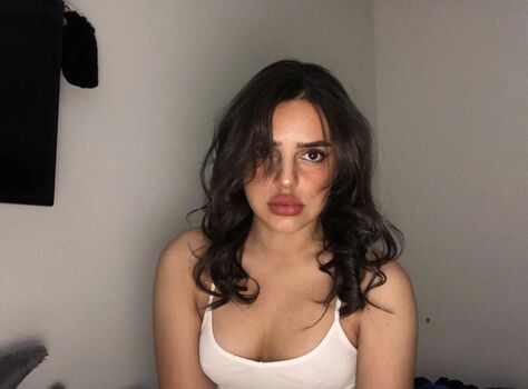Full leaked Amani najjar private photo