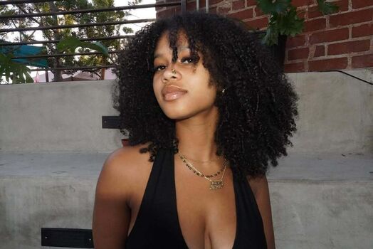 Full leaked Amara kioni page private onlyfans photo