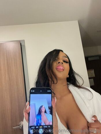 Full leaked Amaraababyy private photo