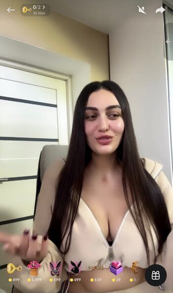 Full leaked Amateur streamers page private photo