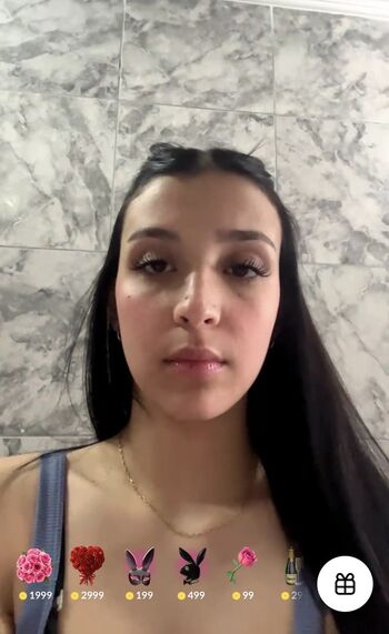 Full leaked Amateur streamers private photo