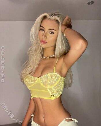 Full leaked Amba woods private photo