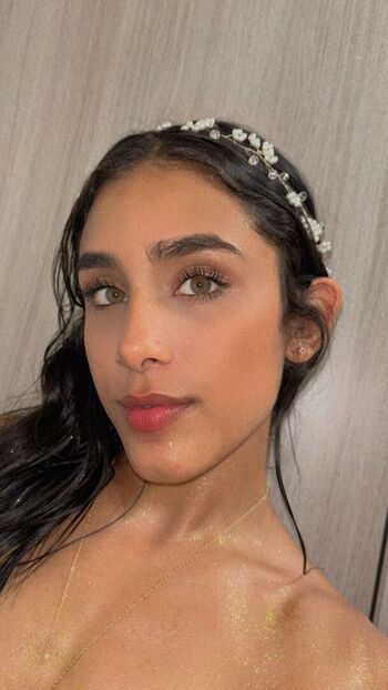 Full leaked Ambeer rousess page private onlyfans photo