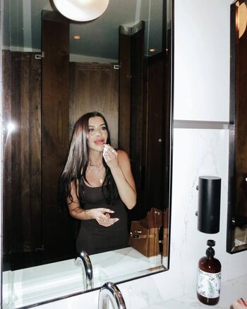 Full leaked Amber balcaen private photo