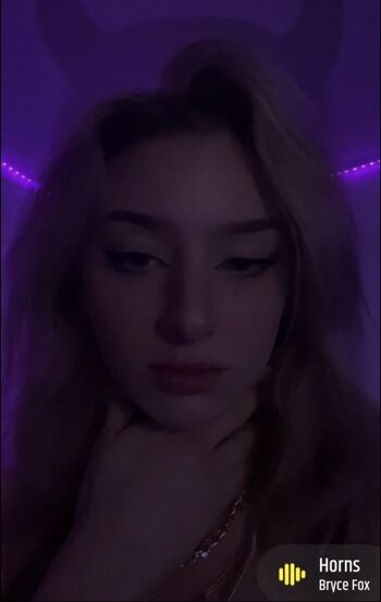 Full leaked Amber glenn page private onlyfans photo