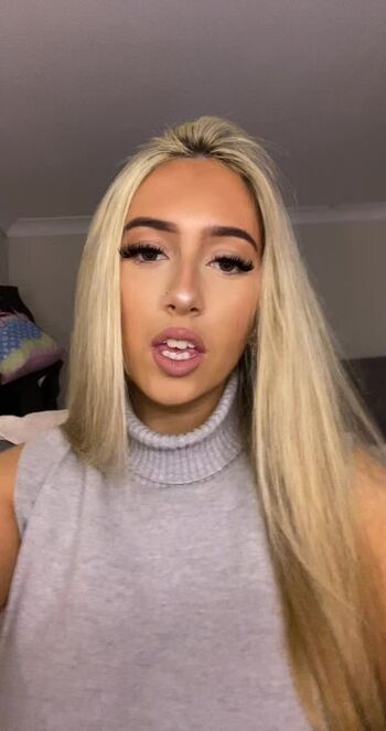 Full leaked Amber isabella private onlyfans photo