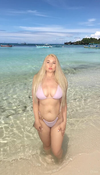 Amber Koltzow Bastick