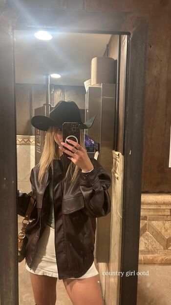 Full leaked Amber mariee private onlyfans photo