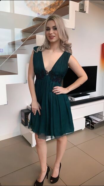 Full leaked Amber on fire private photo