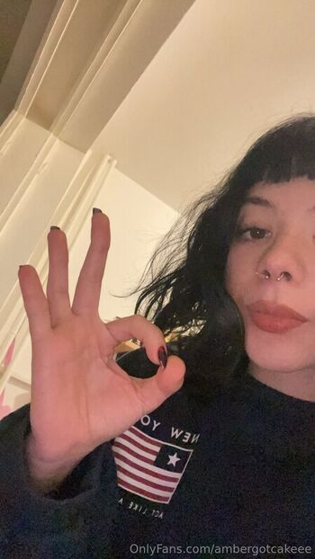Full leaked Ambergotcakeee page private photo