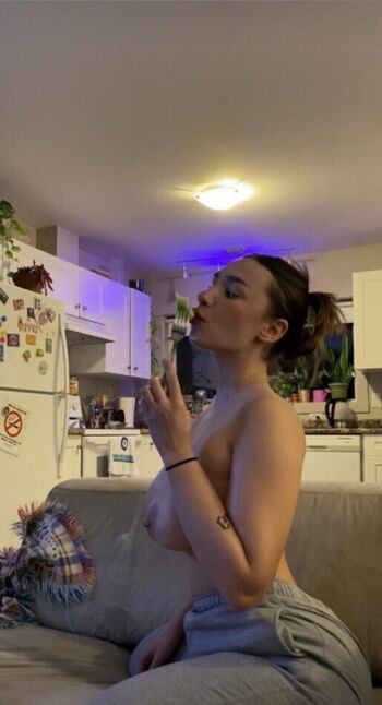 Full leaked Ambzzzie private photo