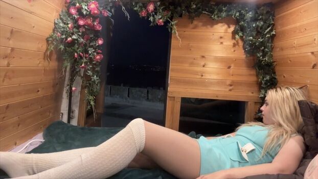 Full leaked Ame in a van private onlyfans photo