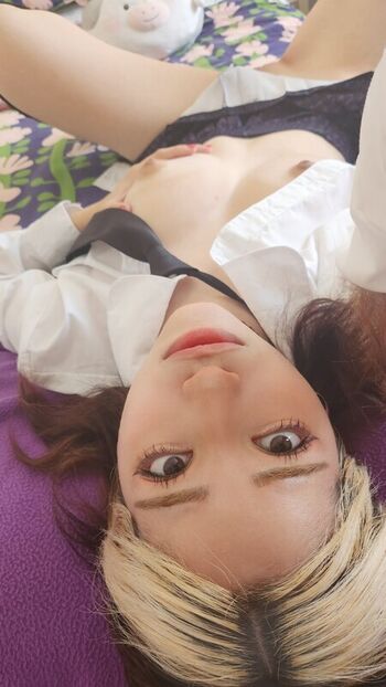 Full leaked Amecita page private photo