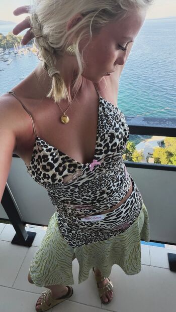 Full leaked Amelia eve gibson private photo