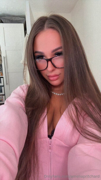 Full leaked Amelia pritchard private photo