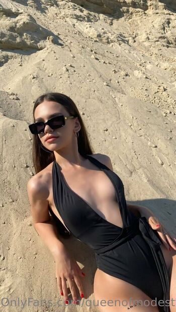 Full leaked Amelia vandes private photo