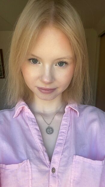 Full leaked Ameliamayl private onlyfans photo