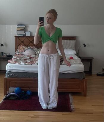 Full leaked Ameliamayl private onlyfans photo