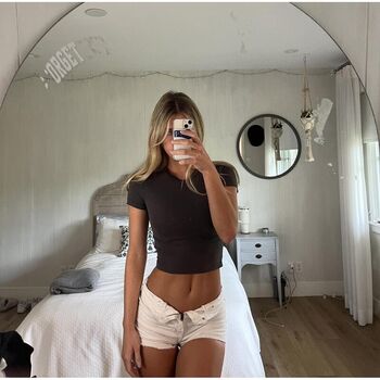 Full leaked Ameliapelto page private photo