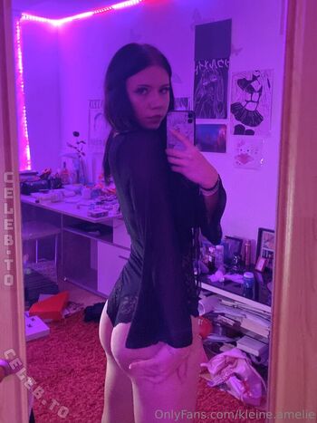 Full leaked Amelie private onlyfans photo