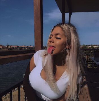 Full leaked Amelie bruschi private onlyfans photo