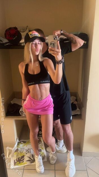 Full leaked Amelie dilla private onlyfans photo