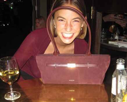 Full leaked Amelie manzoli  page private onlyfans photo