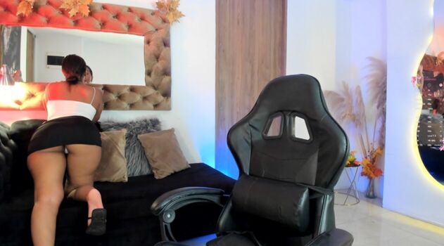 Full leaked Amelyamann private photo