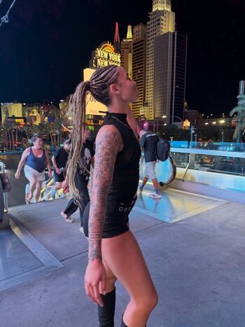 Full leaked Amiah simmons page private photo