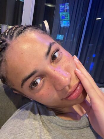 Full leaked Amiah simmons page private photo