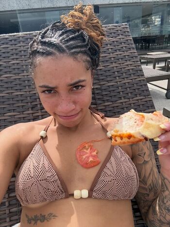 Full leaked Amiah simmons private photo