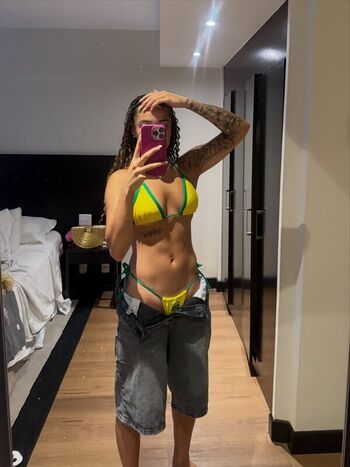 Full leaked Amiah simmons private photo