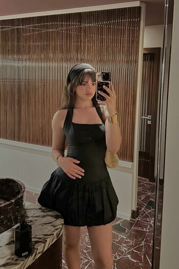 Full leaked Aminou private photo
