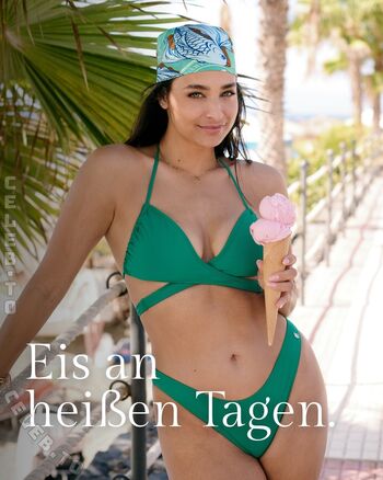 Full leaked Amira aly page private onlyfans photo