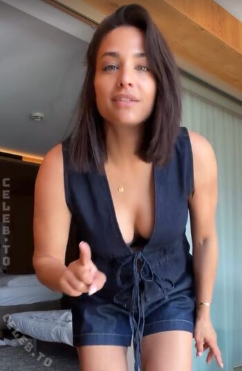 Full leaked Amira aly private photo