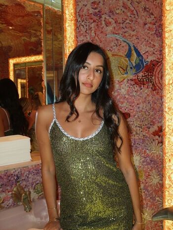 Full leaked Amira brar private photo