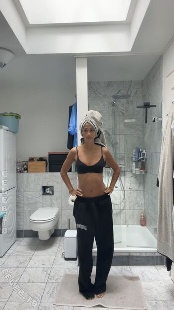 Full leaked Amira dahl private photo