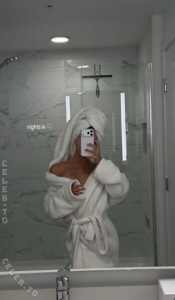 Full leaked Amira harvey private onlyfans photo