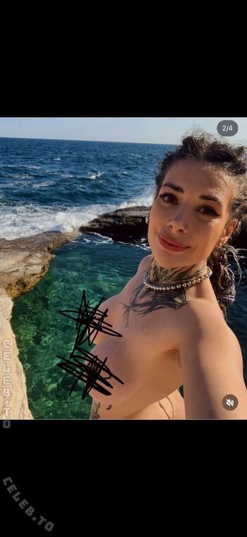 Full leaked Amk private photo