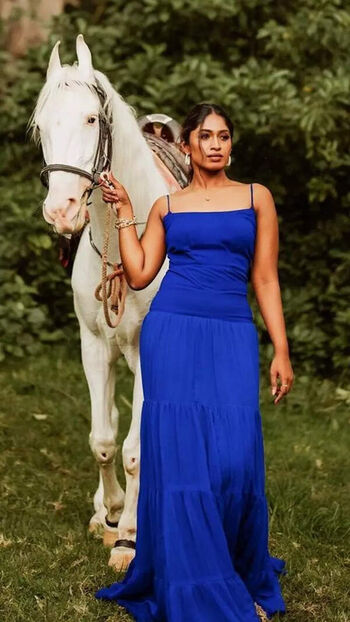 Full leaked Amruta khanvilkar private photo