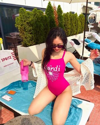 Full leaked Amy h private photo